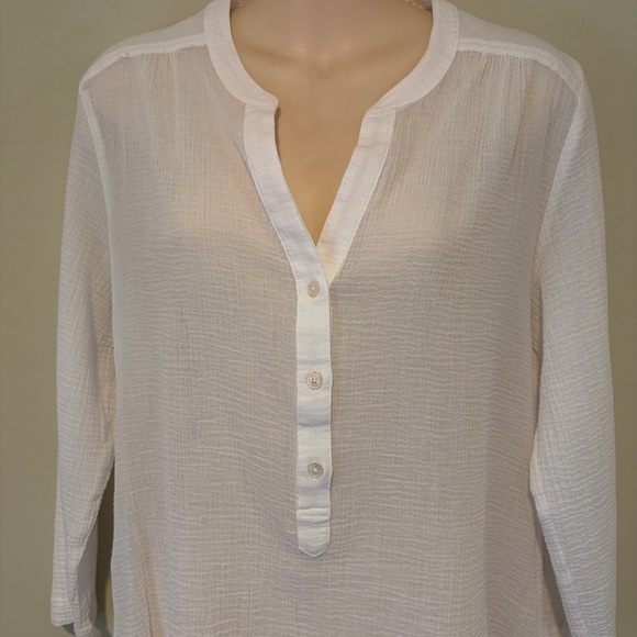 EUC! White TOMMY BAHAMA Coastview Gauze Top Size Small - Picture 6 of 11